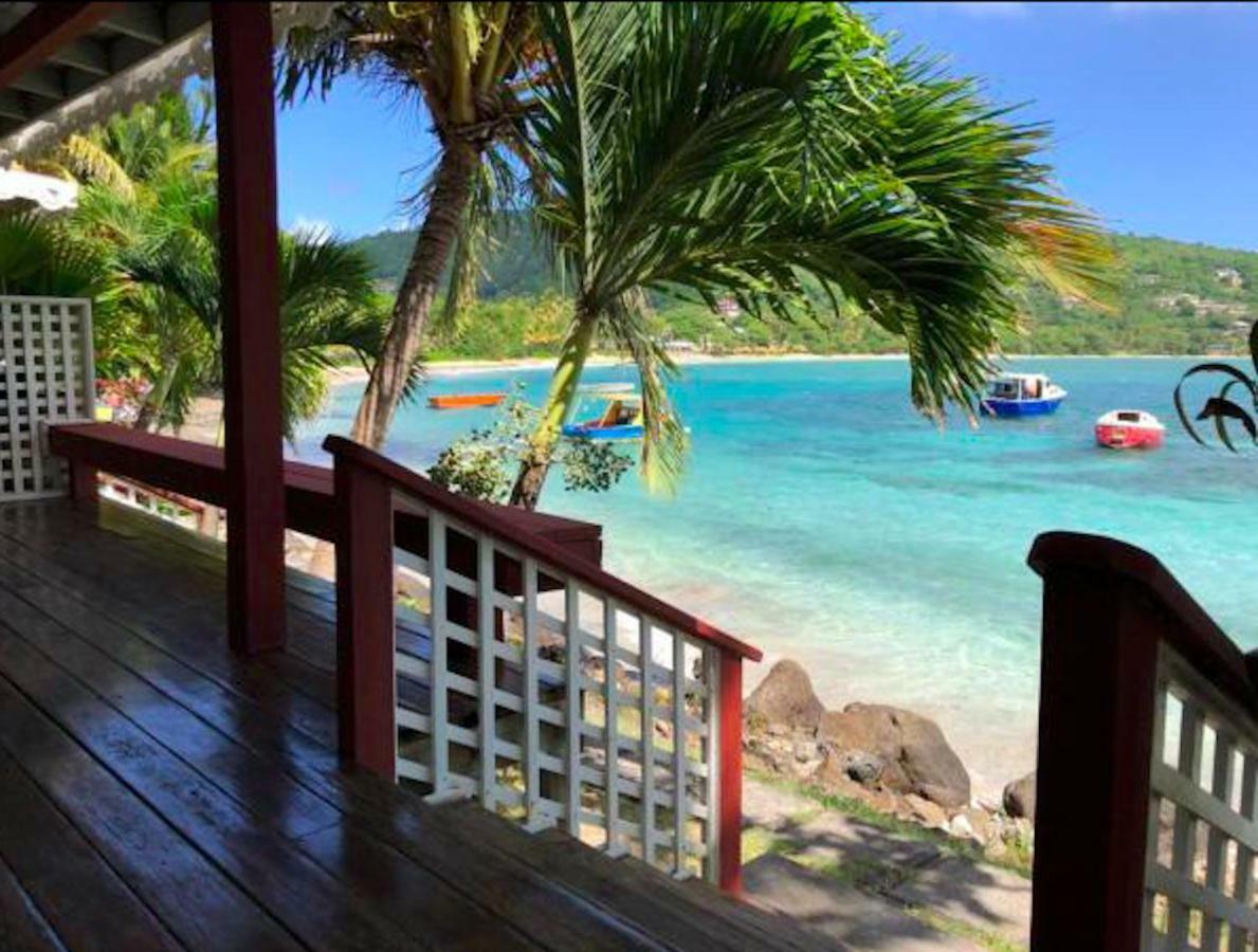 Bequia Beachfront Villa Hotel Friendship Buitenkant foto