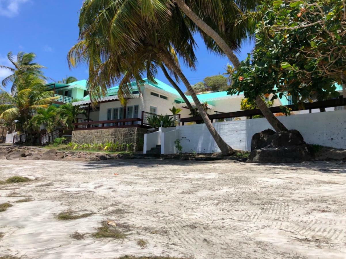 Bequia Beachfront Villa Hotel Friendship Buitenkant foto