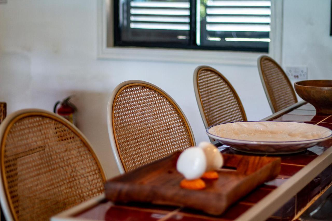 Bequia Beachfront Villa Hotel Friendship Buitenkant foto