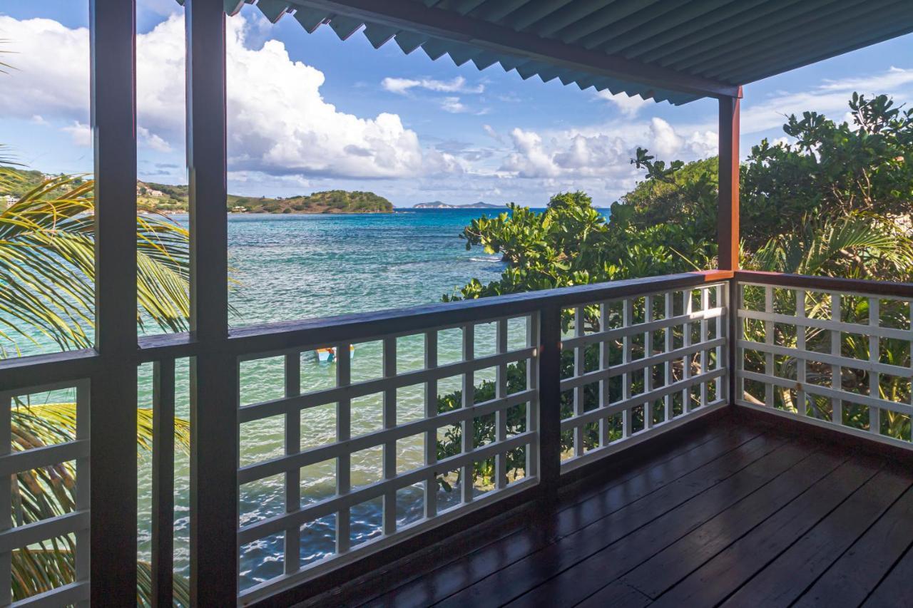 Bequia Beachfront Villa Hotel Friendship Buitenkant foto